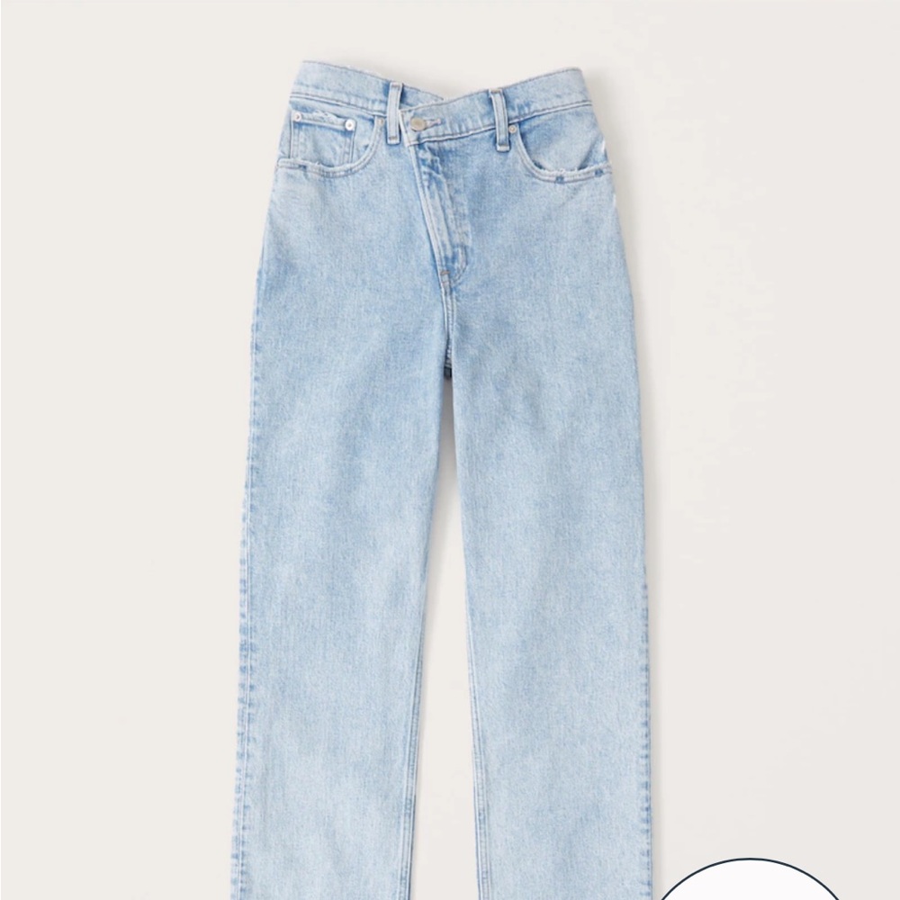 Abercrombie ultra high rise 90s straight jeans in BLACK